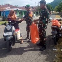 TNI Berbagi, Rakyat Bahagia: Koramil 1505-04 Oba Gelar Jumat Berkah TNI Berbagi, Rakyat Bahagia: Koramil 1505-04 Oba Gelar Jumat Berkah