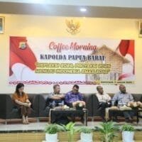 Kapolda Papua Barat Tatap Muka Dengan Tokoh Masyarakat Dan Aktifis Papua Barat