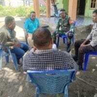 Wujudkan Wilayah Kondusif, Babinsa dan Babinkamtibmas Tingkatkan Komunikasi Sosial Wujudkan Wilayah Kondusif, Babinsa dan Babinkamtibmas Tingkatkan Komunikasi Sosial
