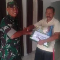 Danramil 1505-05/Sofifi Sambangi Purnawirawan TNI, Berikan Bingkisan sebagai Tali Kasih