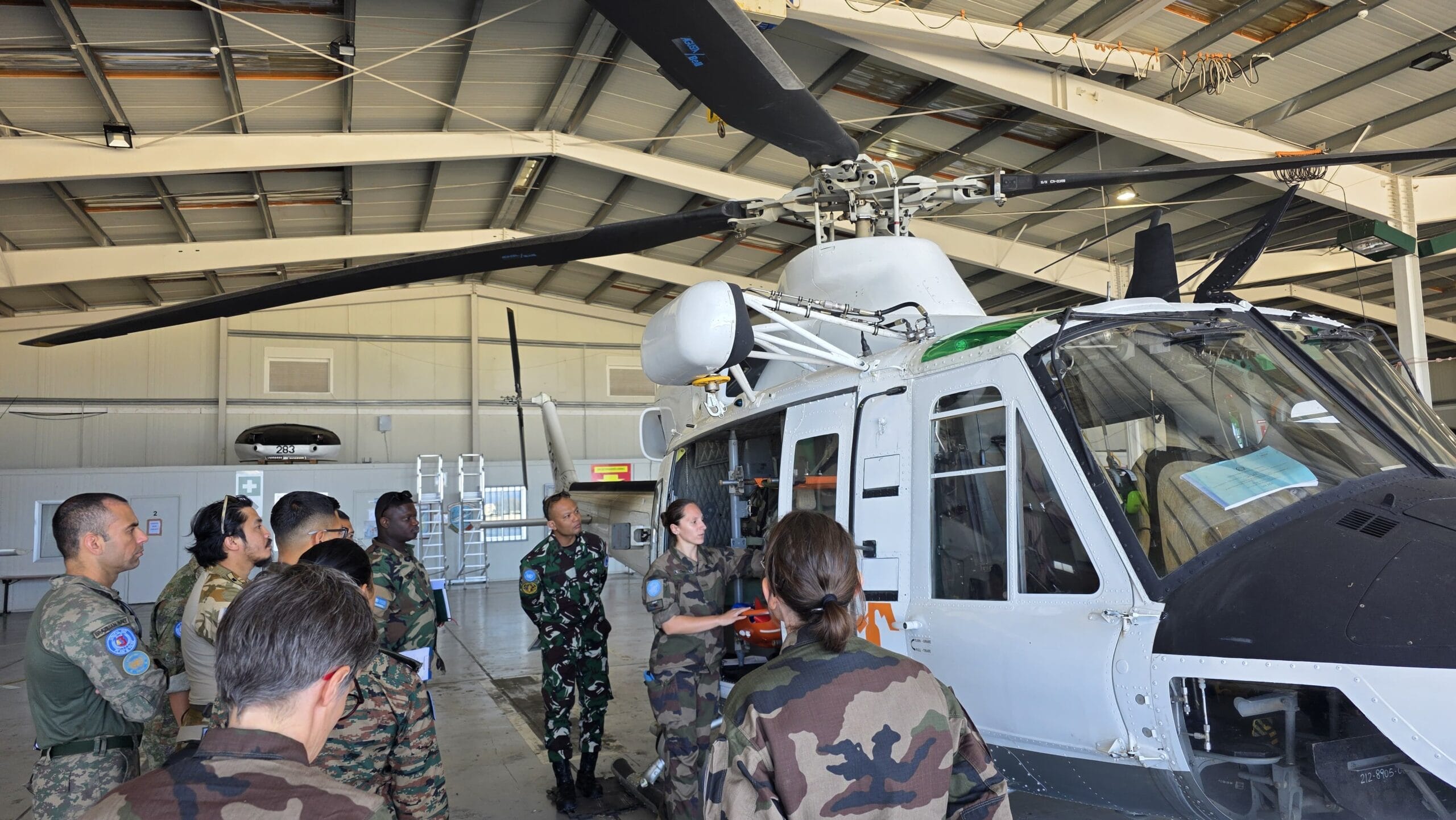 Tiga Perwira TNI Evaluasi Kesiapan Operasi AMET Prancis