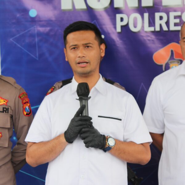 Polisi Probolinggo Amankan Kakak-Beradik Spesialis Curanmor Resahkan Warga