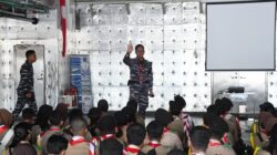 Lantamal XIV Kenalkan Kekuatan Maritim Nasional Kepada Saka Bahari Kota Sorong