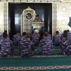 Lantamal XIV Gelar Doa Bersama Lintas Agama, Wujudkan Kesuksesan Kasal Cup Water Sports 2025