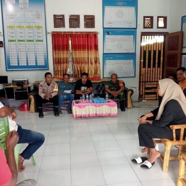 Babinsa dan Bhabinkamtibmas Turun Tangan, Mediasi Warga Bertikai