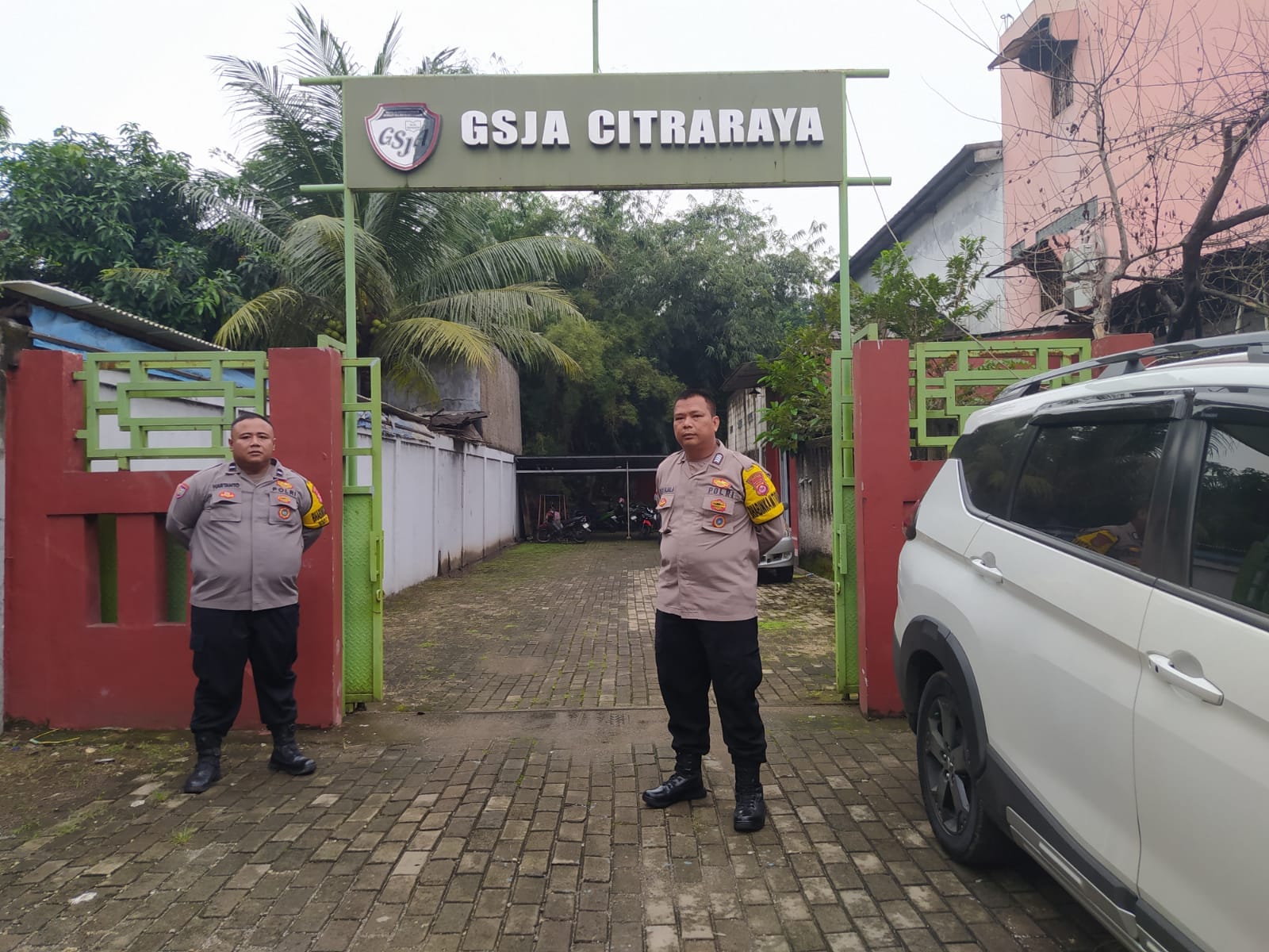 Polsek Cikupa Amankan Ibadah Minggu Sejumlah Gereja di Wilayah Hukum Cikupa