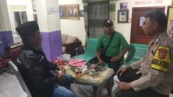 Bhabinkamtibmas Kelurahan Sukamulya Lakukan Sambang, Sampaikan Pesan Kamtibmas kepada Ketua RW