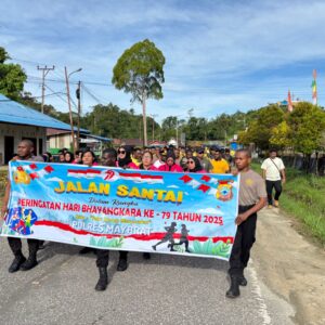 Polres Maybrat Gelar Olahraga Bersama dan Bagikan Doorprize Meriah sebagai Wujud Kepedulian dan Keakraban Sambut Hari Bhayangkara ke-79