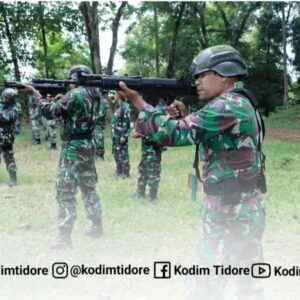 Personel Kodim 1505 Tidore Asah Kemampuan Melalui Latihan Menembak