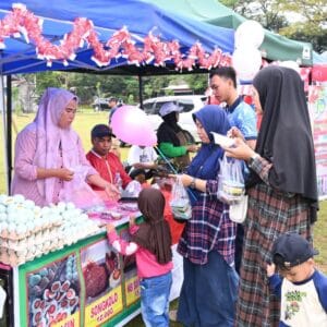 Jelang Peringatan Ke-78 Hari Bakti TNI AU, Lanud Sultan Hasanuddin Gelar Bazar dan Pasar Murah Jelang Peringatan Ke-78 Hari Bakti TNI AU, Lanud Sultan Hasanuddin Gelar Bazar dan Pasar Murah