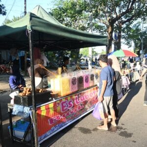 Car Free Day Lanud Sultan Hasanuddin, Destinasi Wisata Pagi Favorit Warga Makassar dan Maros Car Free Day Lanud Sultan Hasanuddin, Destinasi Wisata Pagi Favorit Warga Makassar dan Maros