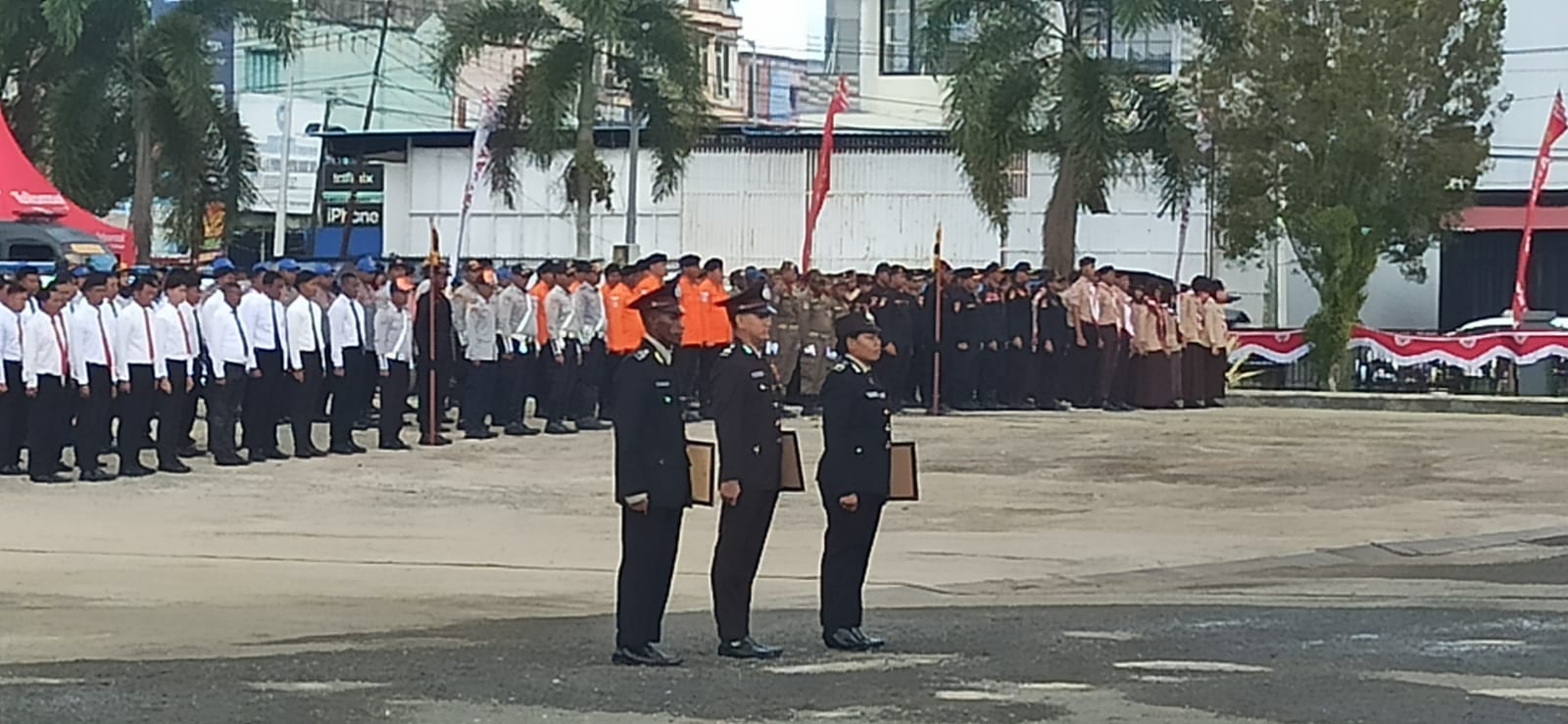 HUT ke-79 Polri di Papua Barat Daya: Polisi Jadi Pelayan Rakyat, Bripka Alfred Namora Diapresiasi Pulangkan Warga dari Hutan