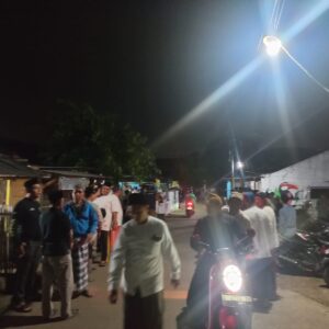 Silaturahmi dan Himbauan Kamtibmas, Bhabinkamtibmas dan PJ Kades Hadiri Takziah di Pasir Gadung