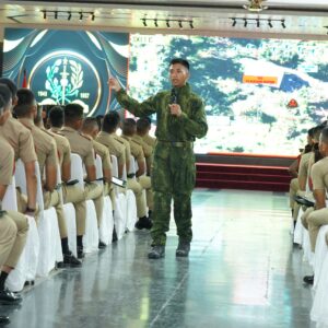 Danton Kostrad Berbagi Pengalaman Kepemimpinan di Papua kepada Taruna Akmil