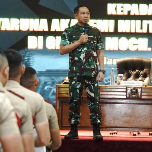 Panglima TNI Berikan Pengarahan kepada Taruna Tingkat I Akademi Militer