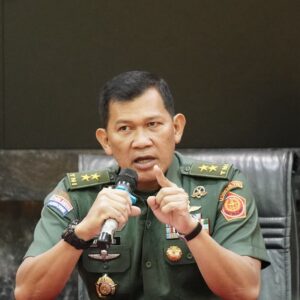 TNI Amankan Penerbangan Pesawat Militer AS di Bandara Internasional Komodo Labuan Bajo