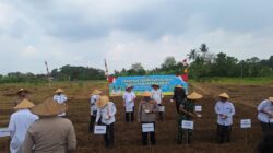 Penanaman Jagung Serentak Bersama Kapolri, Kapolresta Tangerang Siap Dukung Ketahanan Pangan di Setiap Tahapan