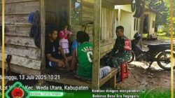 Komsos dengan masyarakat, Babinsa Desa Era Fagogoru tekankan Masalah Keamanan dan Ketertiban Lingkungan