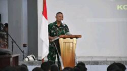 MPLS Siswa Baru, Anggota Kodim Ponorogo Latih Baris Berbaris