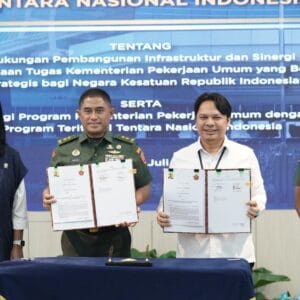 TNI dan Kementerian PU Teken Nota Kesepahaman Dukungan Pembangunan Infrastruktur TNI dan Kementerian PU Teken Nota Kesepahaman Dukungan Pembangunan Infrastruktur