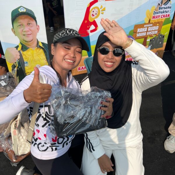 Senam Bersama dan Lomba Mewarnai Dapatkan Sehatnya, Dapatkan Hadiahnya Meriahkan Randupadangan