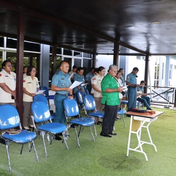 Lantamal XIV Gelar Pembinaan Rohani Kristen Untuk Prajurit Dan PNS