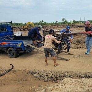 Lanud Sultan Hasanuddin dan Kelompok Tani Pinrang Garap Lahan Bersama Dukung Program Ketahanan Pangan Pemerintah