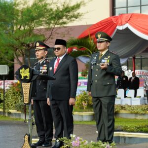 Wujudkan Sinergitas TNI-Polri, Dandim 0906/Kukar Hadiri Upacara HUT Bhayangkara ke-79