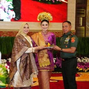 59 Tahun Mengabdi, IKKT PWA Terus Dukung TNI dan Keluarga Prajurit 59 Tahun Mengabdi, IKKT PWA Terus Dukung TNI dan Keluarga Prajurit