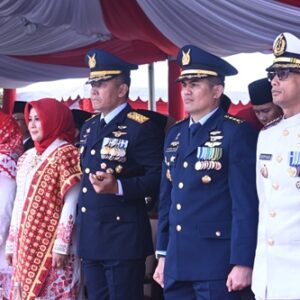 Komandan Lanud Sultan Hasanuddin Hadiri Upacara Peringatan HUT Ke-80 Kemerdekaan RI Komandan Lanud Sultan Hasanuddin Hadiri Upacara Peringatan HUT Ke-80 Kemerdekaan RI