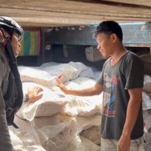 Bakamla RI Amankan Kapal Selundupkan Bawang Merah Bakamla RI Amankan Kapal Selundupkan Bawang Merah