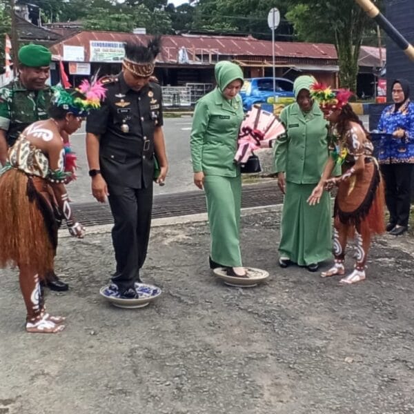 Kodim 1802 Sorong Gelar Lepas Sambut Komandan: Letkol CZI Angga Wijaya Pamit, Letkol Inf Renaldi, S.I.P siap Lanjutkan Pengabdian
