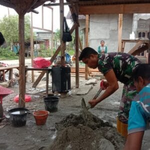 Timbulnya Semangat Gotong Royong Dari TMMD Ke-125 Kodim 1506/Namlea Di Kab. Buru Selatan Timbulnya Semangat Gotong Royong Dari TMMD Ke-125 Kodim 1506/Namlea Di Kab. Buru Selatan