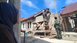 Janda 82 Tahun Terharu Rumahnya Direhab TNI Pada Pelaksanaan TMMD 125 Kodim 1506/Namlea