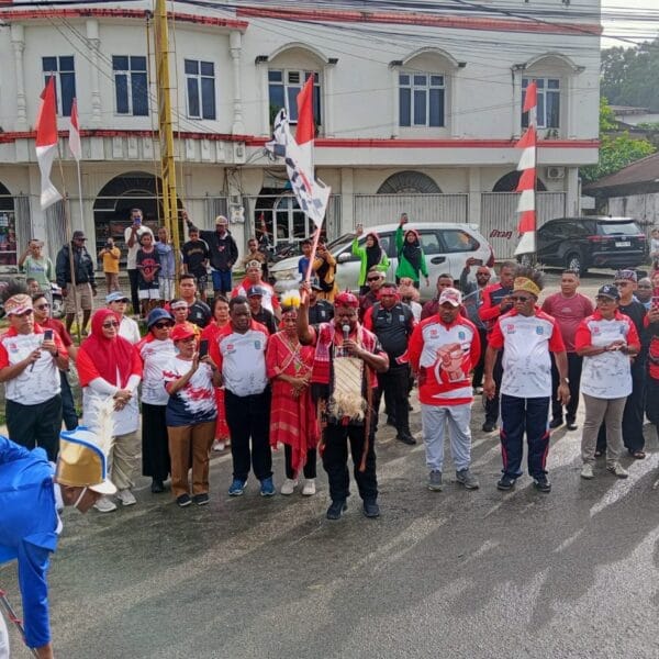 Karnaval Budaya Meriahkan HUT RI ke-80 di Papua Barat Daya, Gubernur Elisa Kambu: Ini Wujud Syukur dan Persatuan