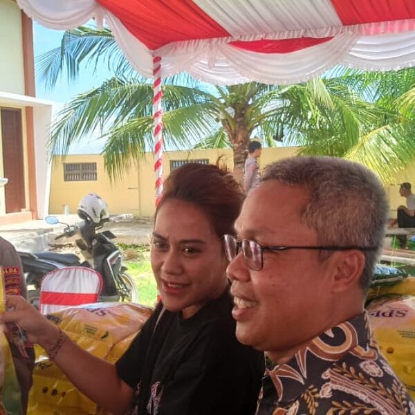 Jelang HUT RI ke-80, Polda PBD Tebar Beras Murah untuk Rakyat