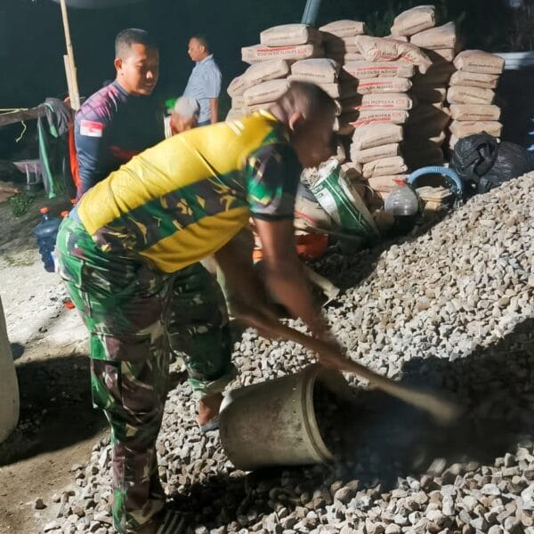 Maksimalkan Pekerjaan, Satgas TMMD 125 Bojonegoro Kerja Lembur