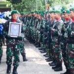 Kasdim 0813 Bojonegoro Pimpin Upacara Pemakaman Jenazah Babinsa Koramil Ngraho