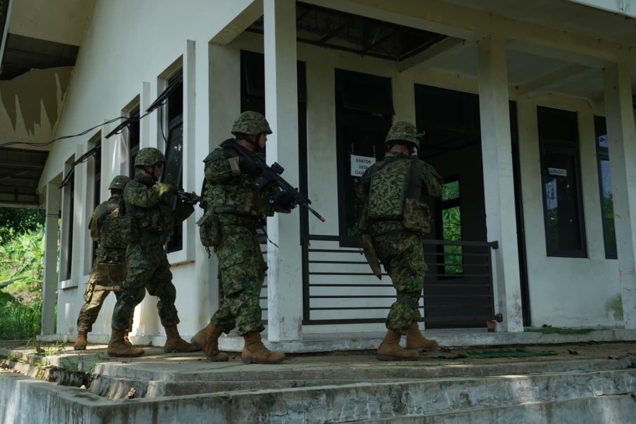 TNI dan Pasukan Multinasional Uji Interoperabilitas di Medan Tropis dan Pertempuran Jarak Dekat