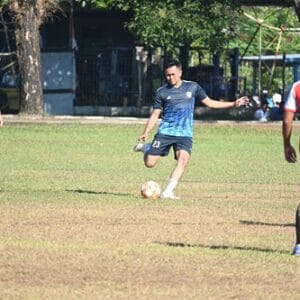 Laga Persahabatan, Lanud Sultan Hasanuddin dan Kosek II Gelar Pertandingan Sepak Bola Laga Persahabatan, Lanud Sultan Hasanuddin dan Kosek II Gelar Pertandingan Sepak Bola