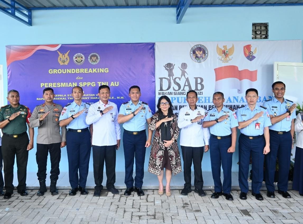 Diresmikan Kasau Secara Serentak, SPPG Lanud Sultan Hasanuddin Siap Operasional dan Salurkan 4.500 Makanan Bergizi