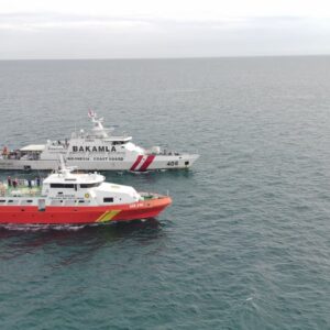 Bakamla RI Terjunkan Unsur Laut Cari Korban KM Osela di Perairan Bangka Belitung Bakamla RI Terjunkan Unsur Laut Cari Korban KM Osela di Perairan Bangka Belitung
