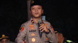 Ajak Warga Aktif Jaga Lingkungan, Wakapolres Cilegon Tinjau Pos Kamling di Anyer