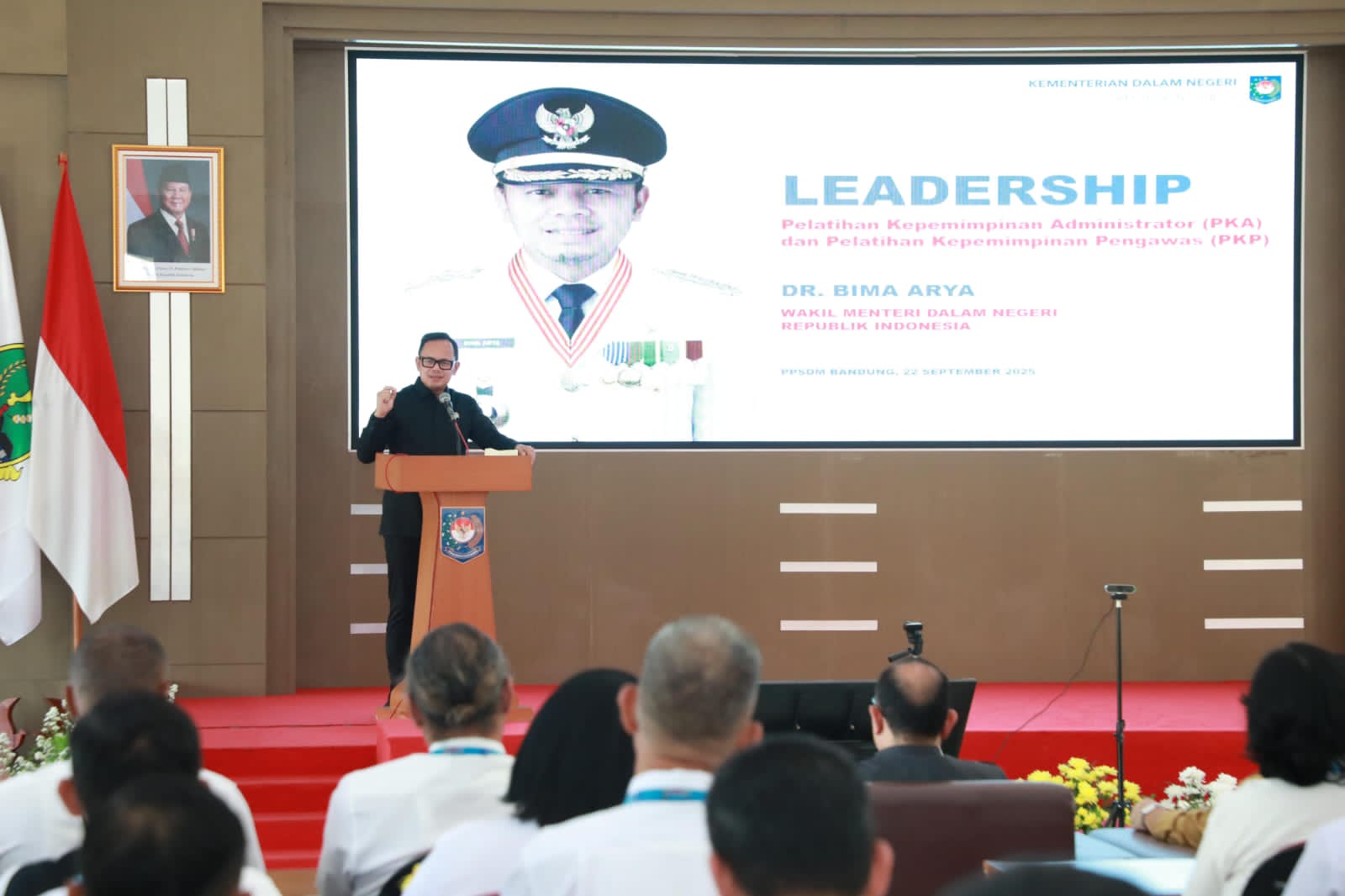 Wamendagri Bima Arya Dorong Lahirnya Pemimpin Berkarakter dan Visioner Lewat PKA dan PKP