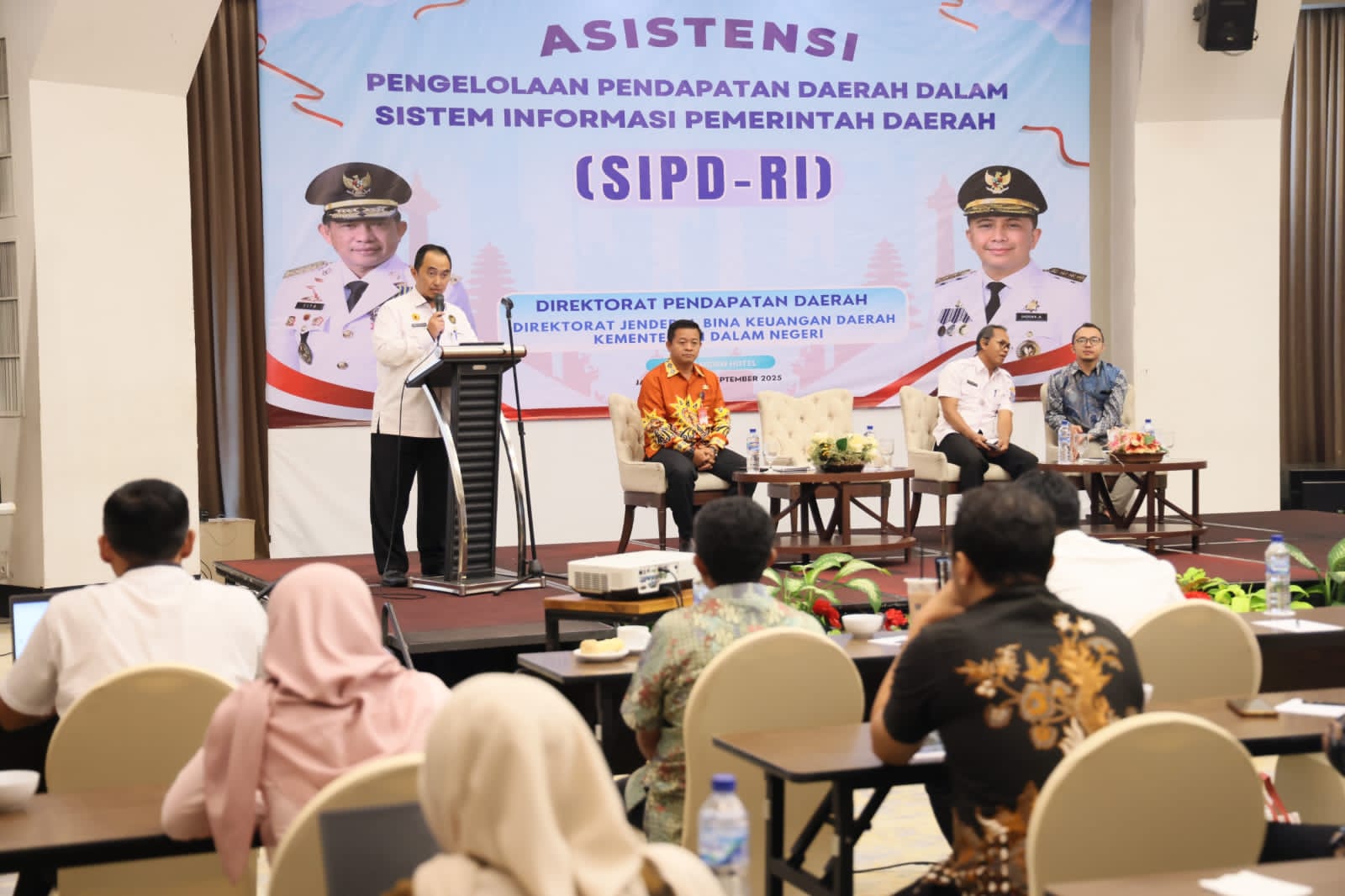 Kemendagri Dorong Pemda Segera Implementasikan SIPD RI dalam Pengelolaan Keuangan Daerah Kemendagri Dorong Pemda Segera Implementasikan SIPD RI dalam Pengelolaan Keuangan Daerah