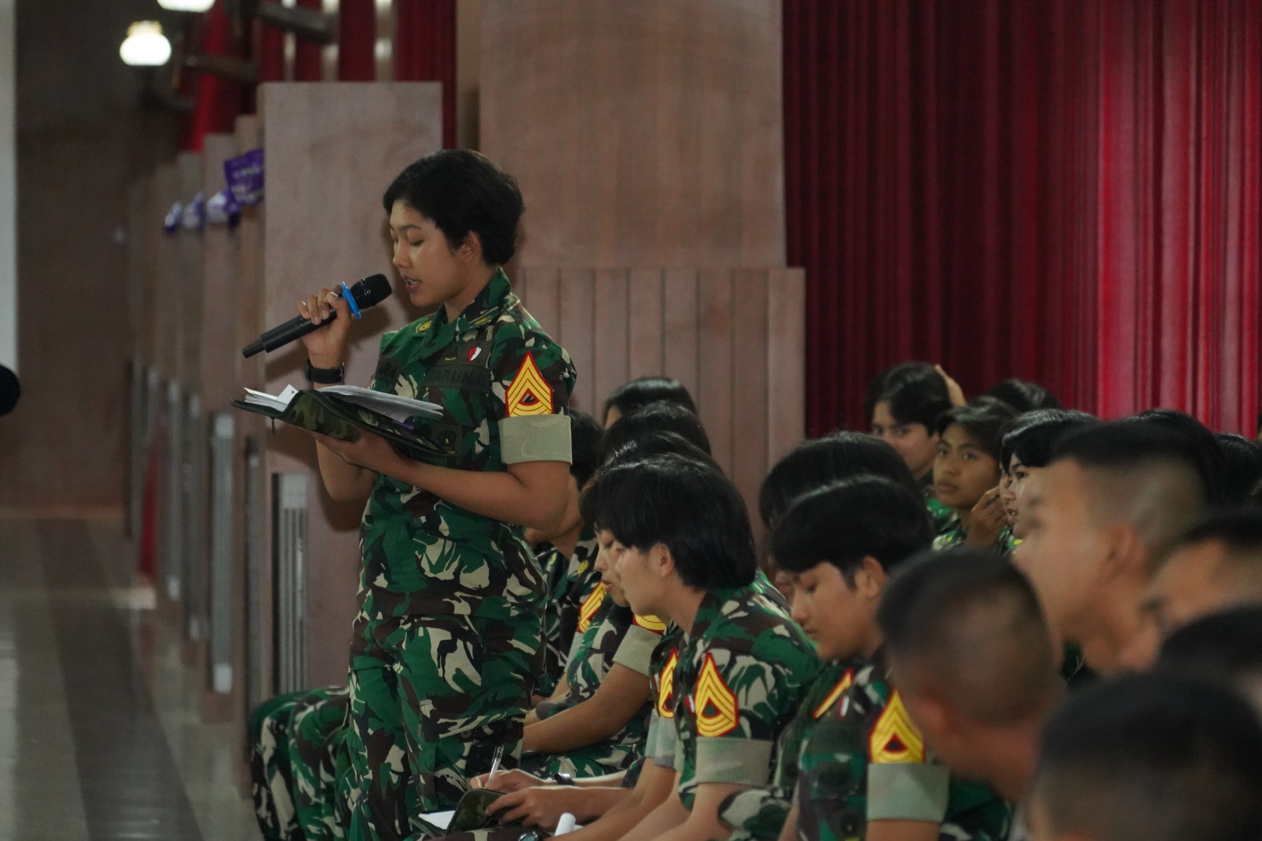 Dankodiklatad Beri Pengarahan kepada Taruna Akmil Tingkat II dan III Dankodiklatad Beri Pengarahan kepada Taruna Akmil Tingkat II dan III
