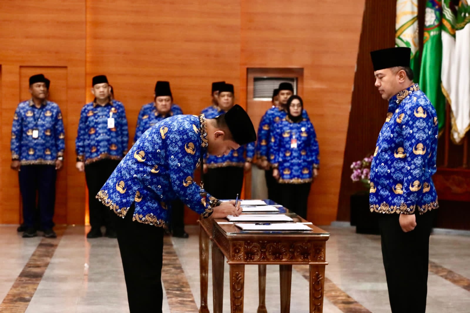Lantik 1.256 PPPK dan 47 Pejabat Fungsional, Sekjen Kemendagri Tegaskan Budaya Tanggung Jawab dalam Bekerja