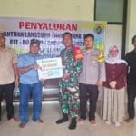 Babinsa Koramil Kenohan Hadir, Dampingi Penyaluran BLT Dana Desa di Kahala