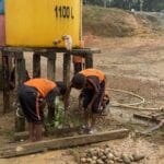 Kolaborasi TNI, Guru, dan Siswa dalam Karya Bakti di SD Negeri Persiapan Amupkim