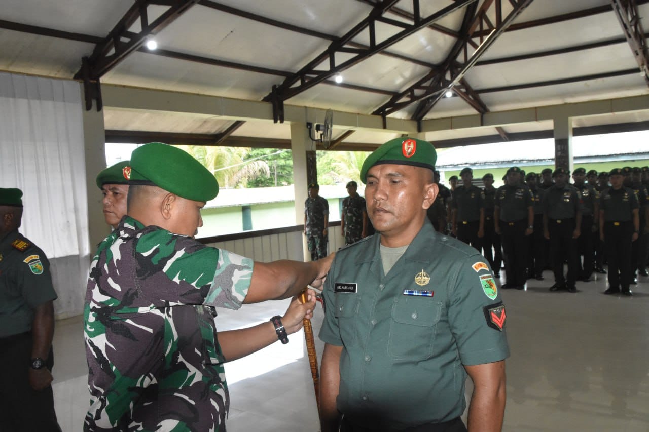 Dandim 1710/Mimika Pimpin Acara Korps Raport Kenaikan Pangkat Prajurit Kodim 1710/Mimika